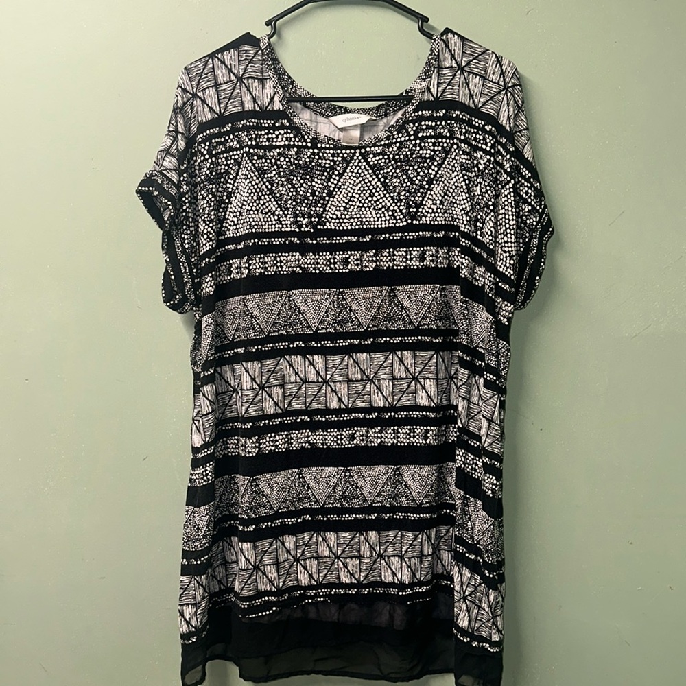 Black and white blouse